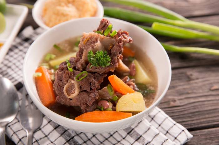 Oxtail soup broth lei bone collagen comeback contains amounts